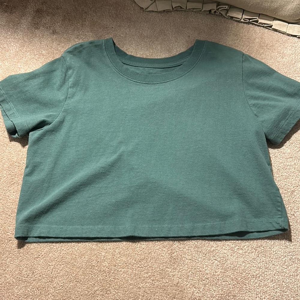 Urban outfitters cropped shirt